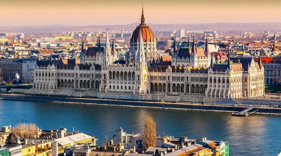 You are currently viewing فرصة تطوع في هنغاريا براتب شهر وفيزا الشنغن 2024